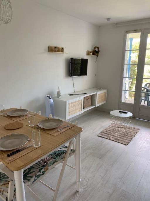 Charmant Studio Au Bord Du Lac Marciac Eksteriør billede